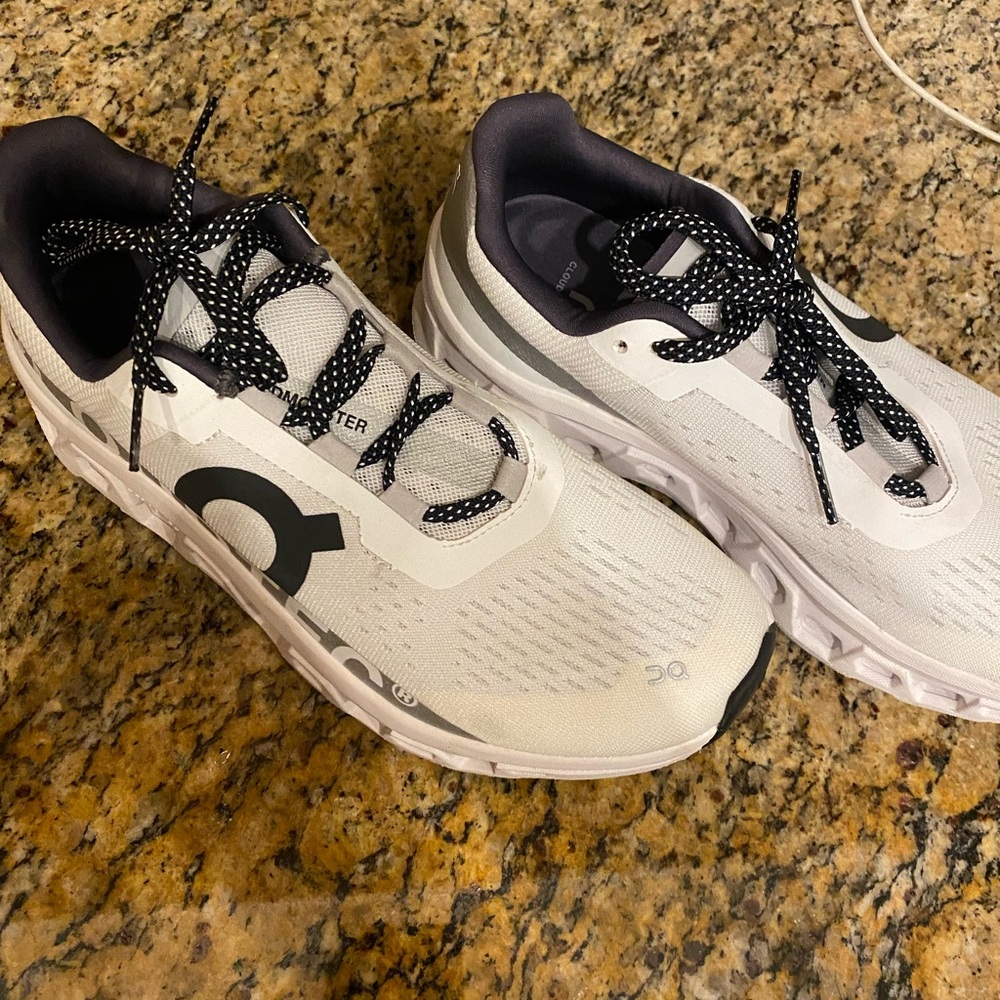 On Running size 9